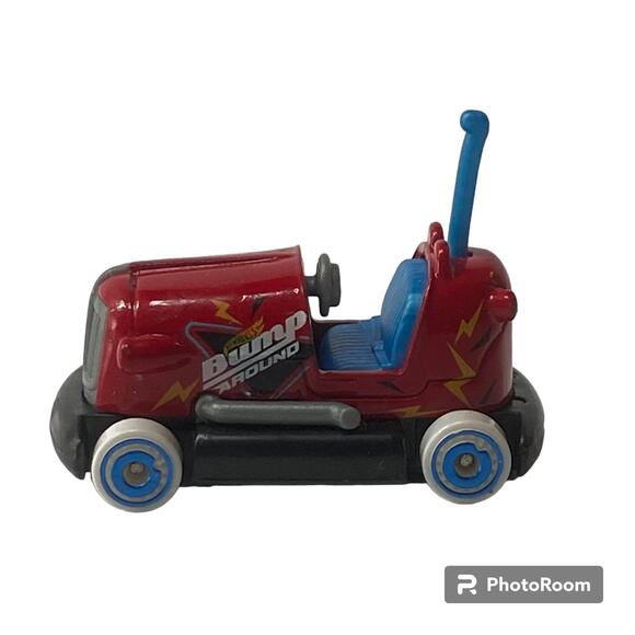 Hot Wheels Bump Around Diecast Car HW Fun Park 2017 Mattel Red - Picture 7 of 11